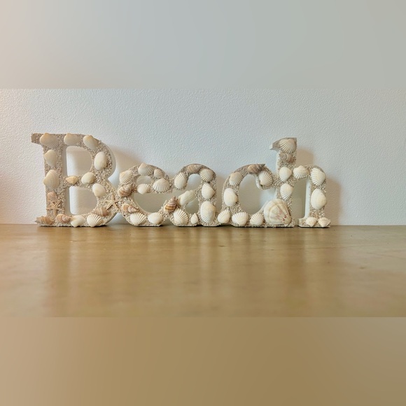 Hobby Lobby “Beach” Shell Word Art - Picture 1 of 8